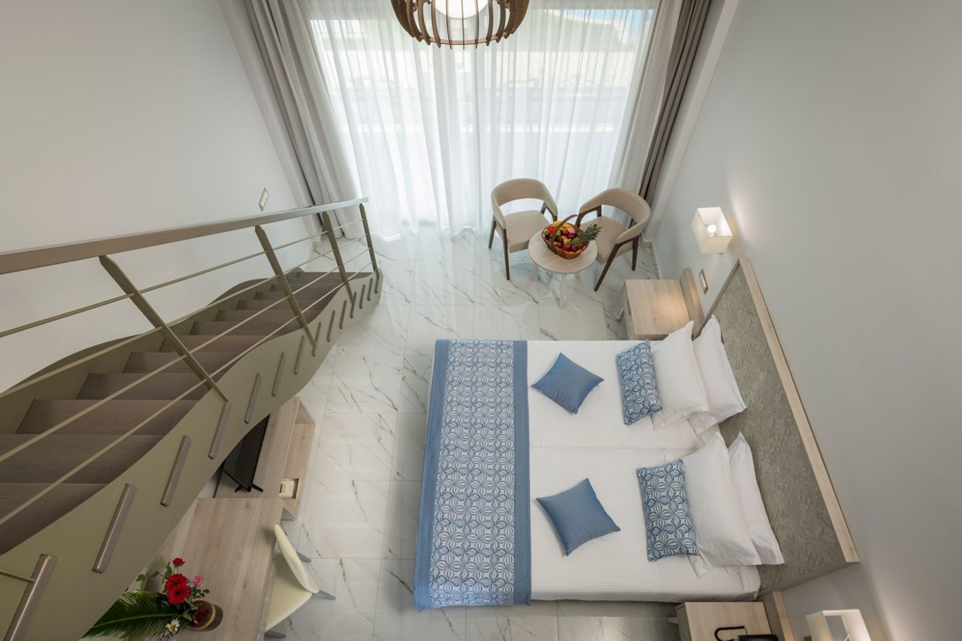 Vantaris Blue - Adults Only 16+