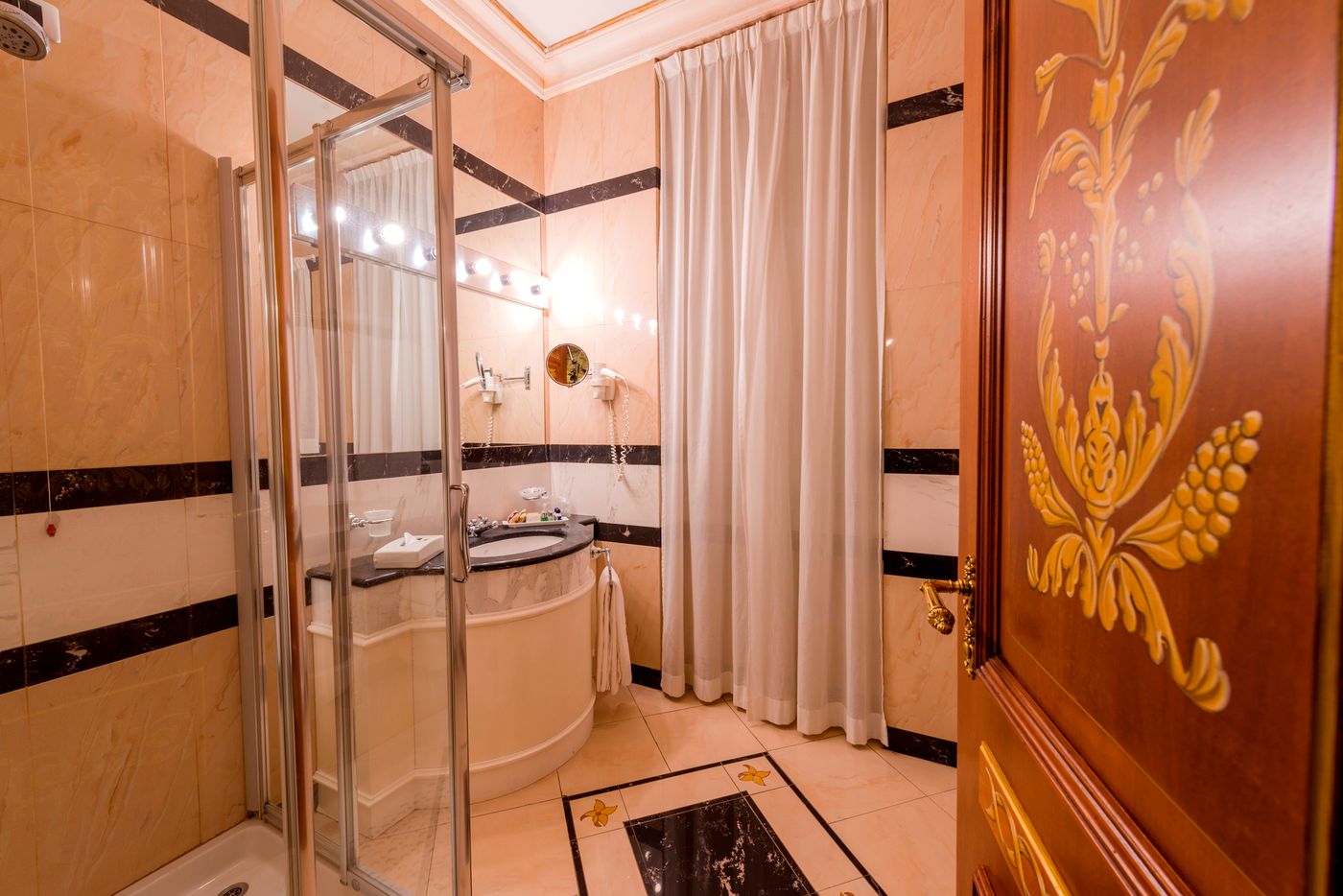 Grand-Hotel-Wagner-Room-24