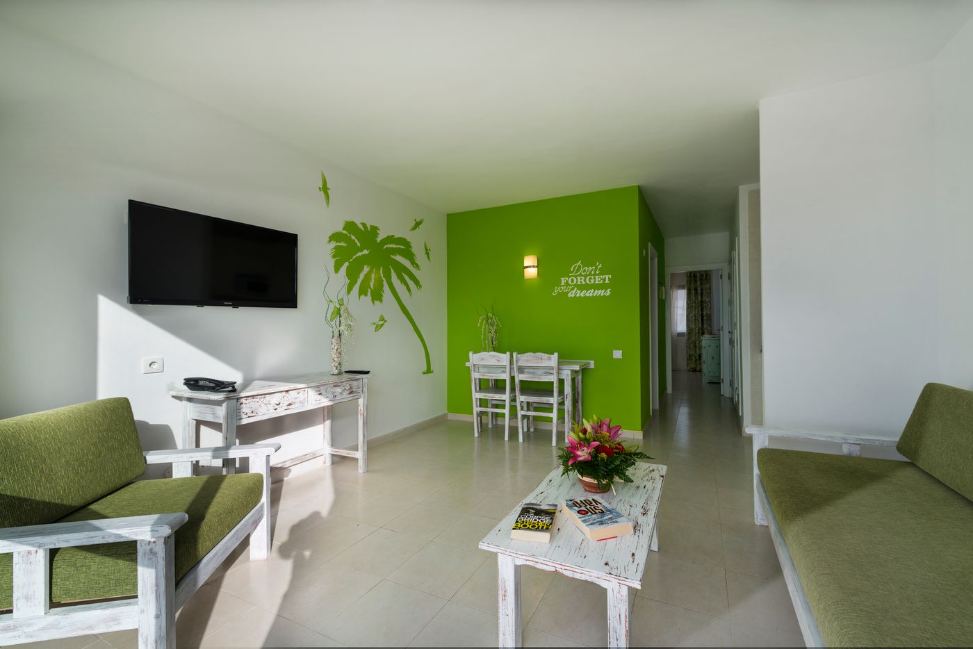 Hesperia-Bristol-Playa-Room-25