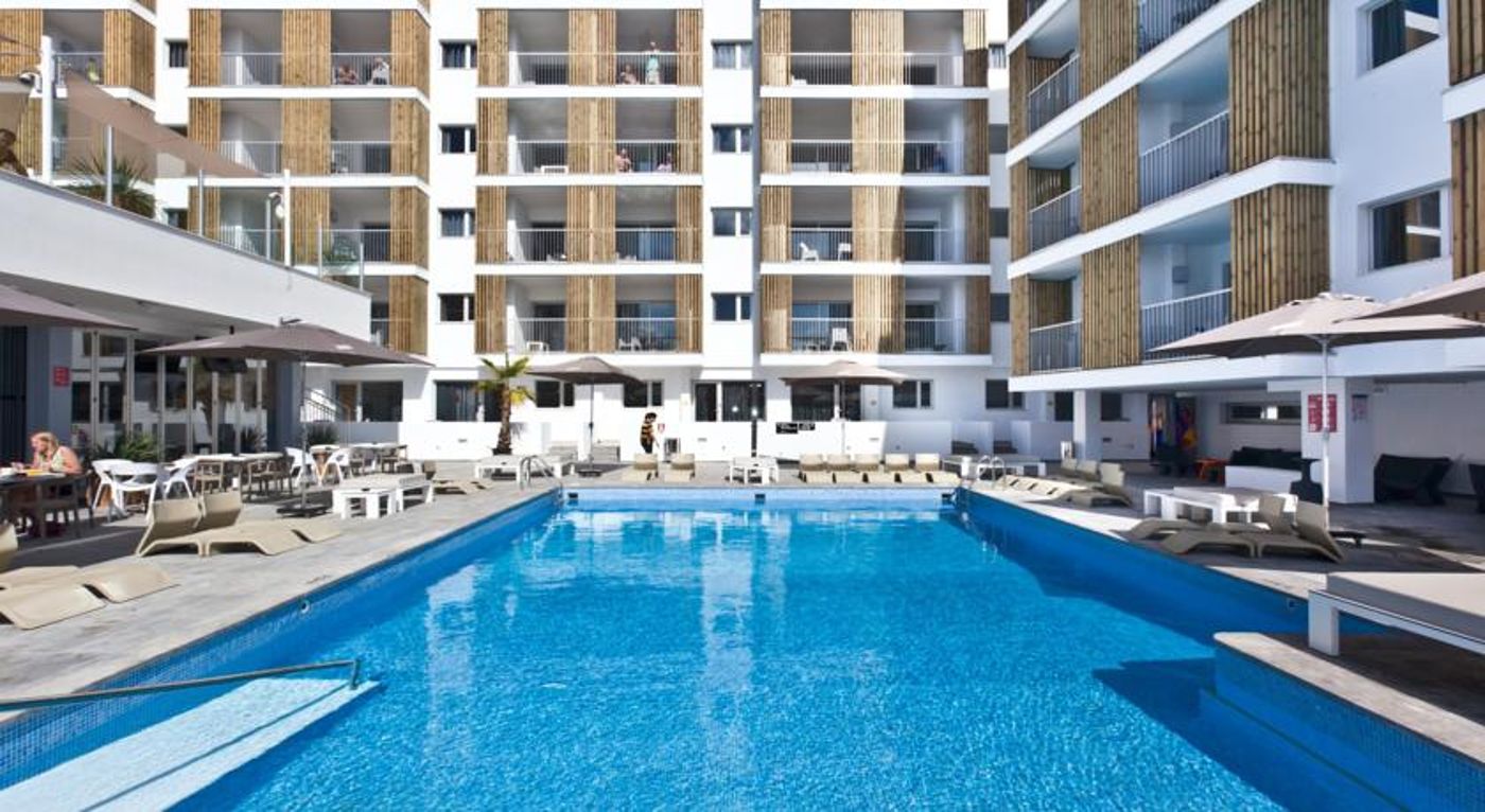 Ryans Ibiza Apartments - Adults Only