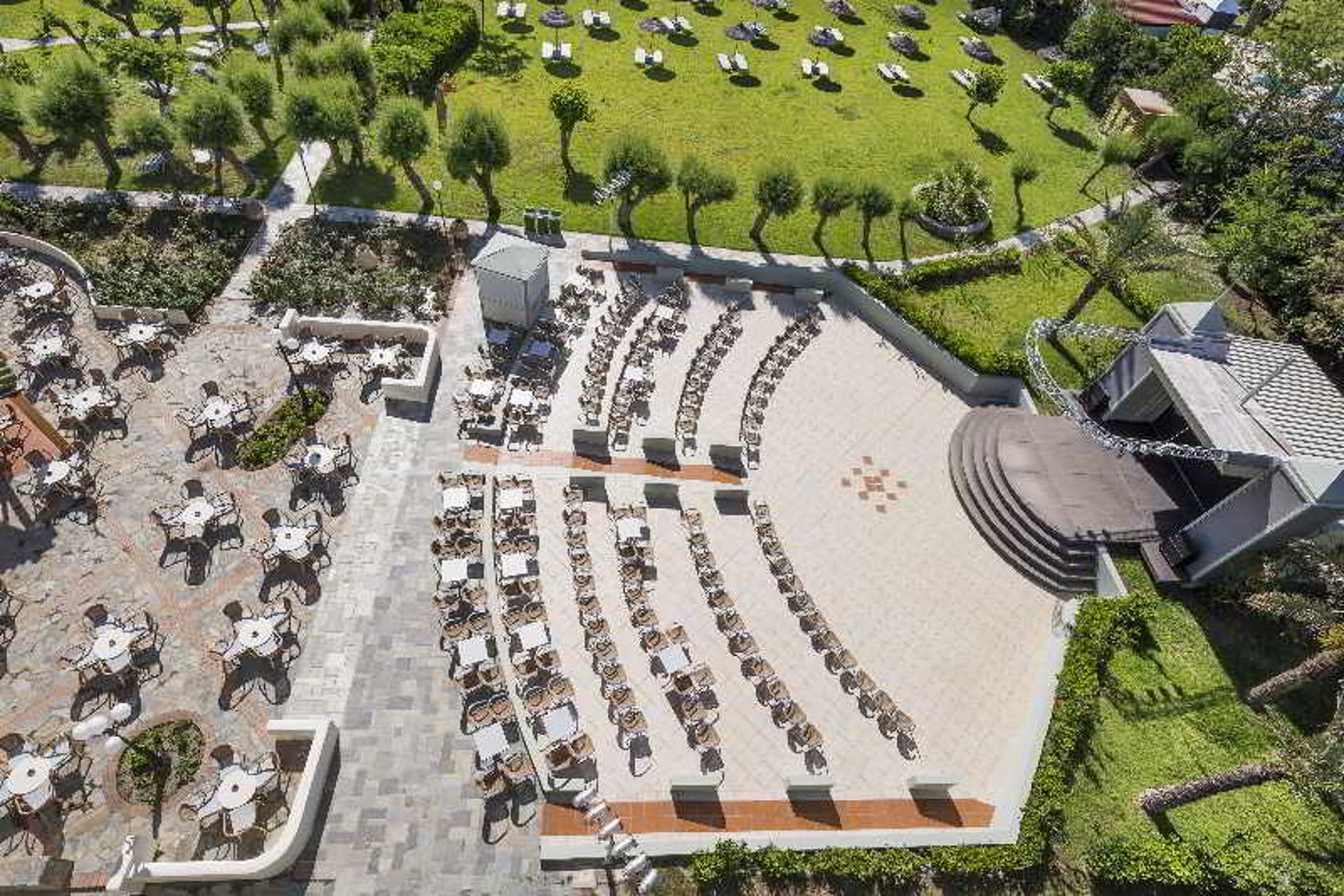 Apollo-Beach-Sports-and-Entertainment-16