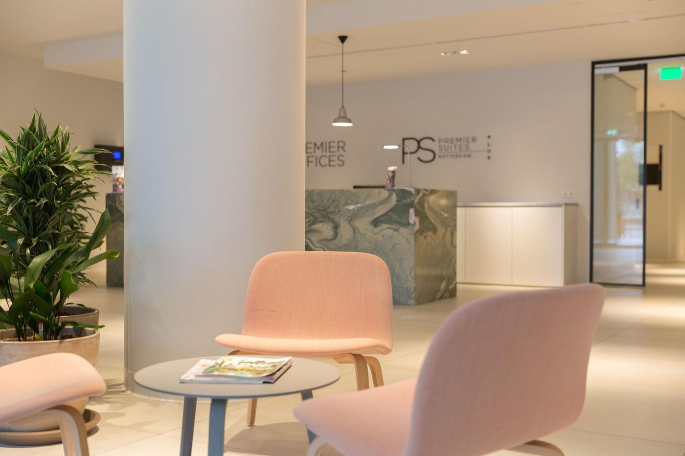 Premier Suites Plus Rotterdam-Netherlands-Rotterdam-Lobby-6