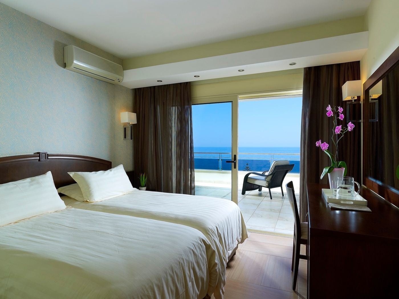 Macaris-Suites-and-Spa-Room-17