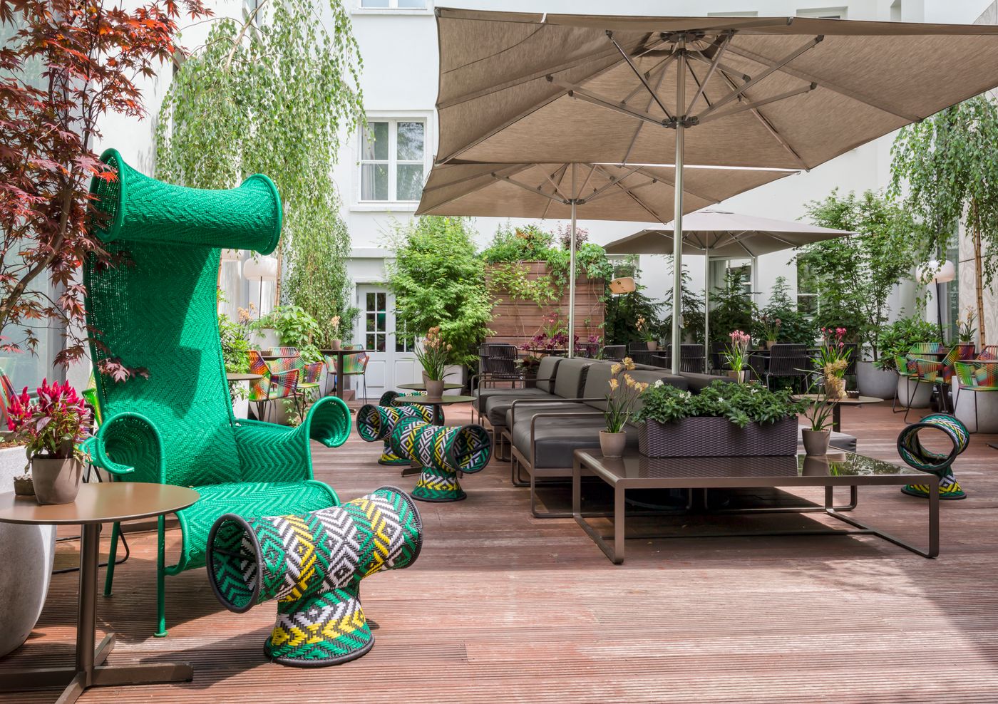 So--Berlin-Das-Stue-Terrace-67