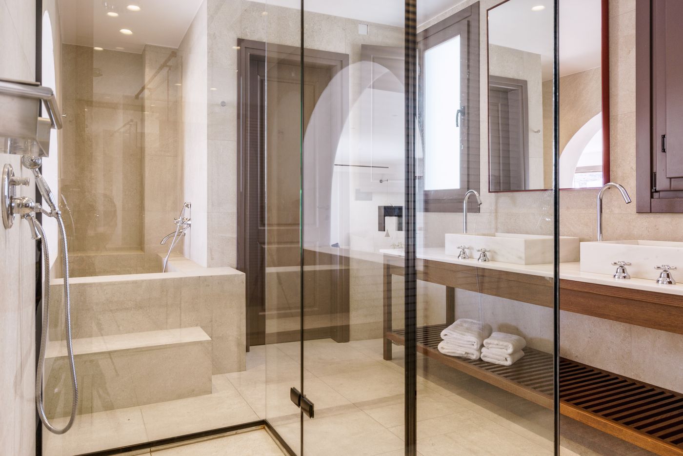 Pelican-Bay---Art-Hotel-Room-52