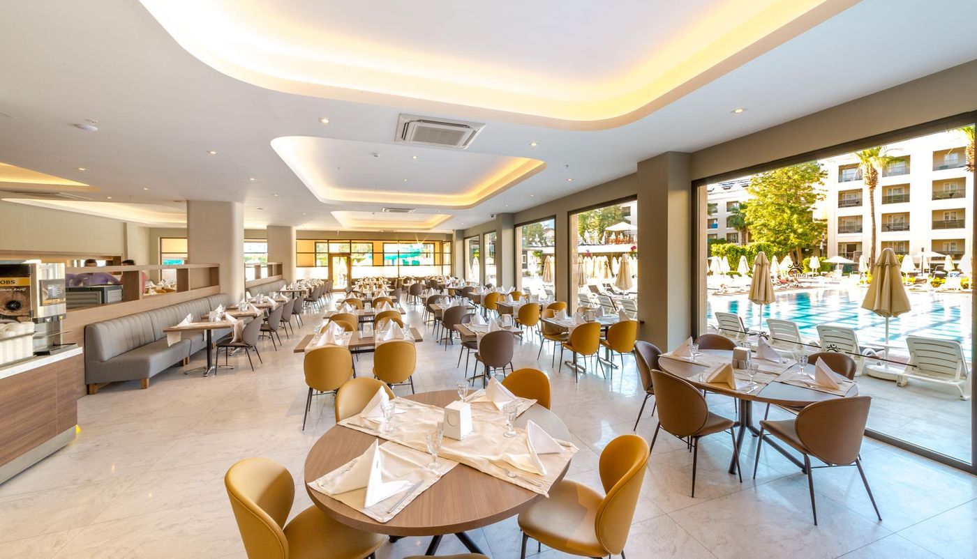 Julian-Club-Hotel-Restaurant-33