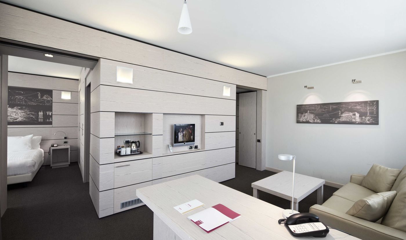 Unahotels Bologna San Lazzaro - Italy - SAN LAZZARO DI SAVENA - Room - 1