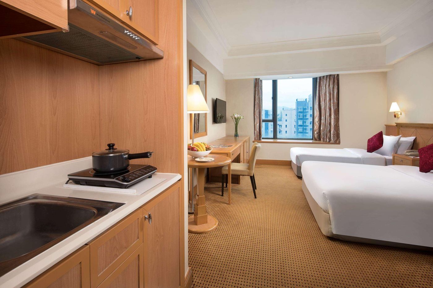 Ramada-Hong-Kong-Grand-View-Room-11