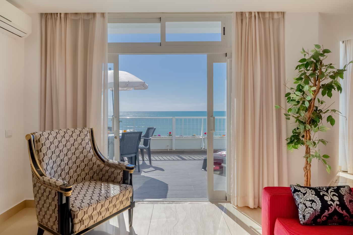 Monicca Collection Suites & Residences, Albufeira