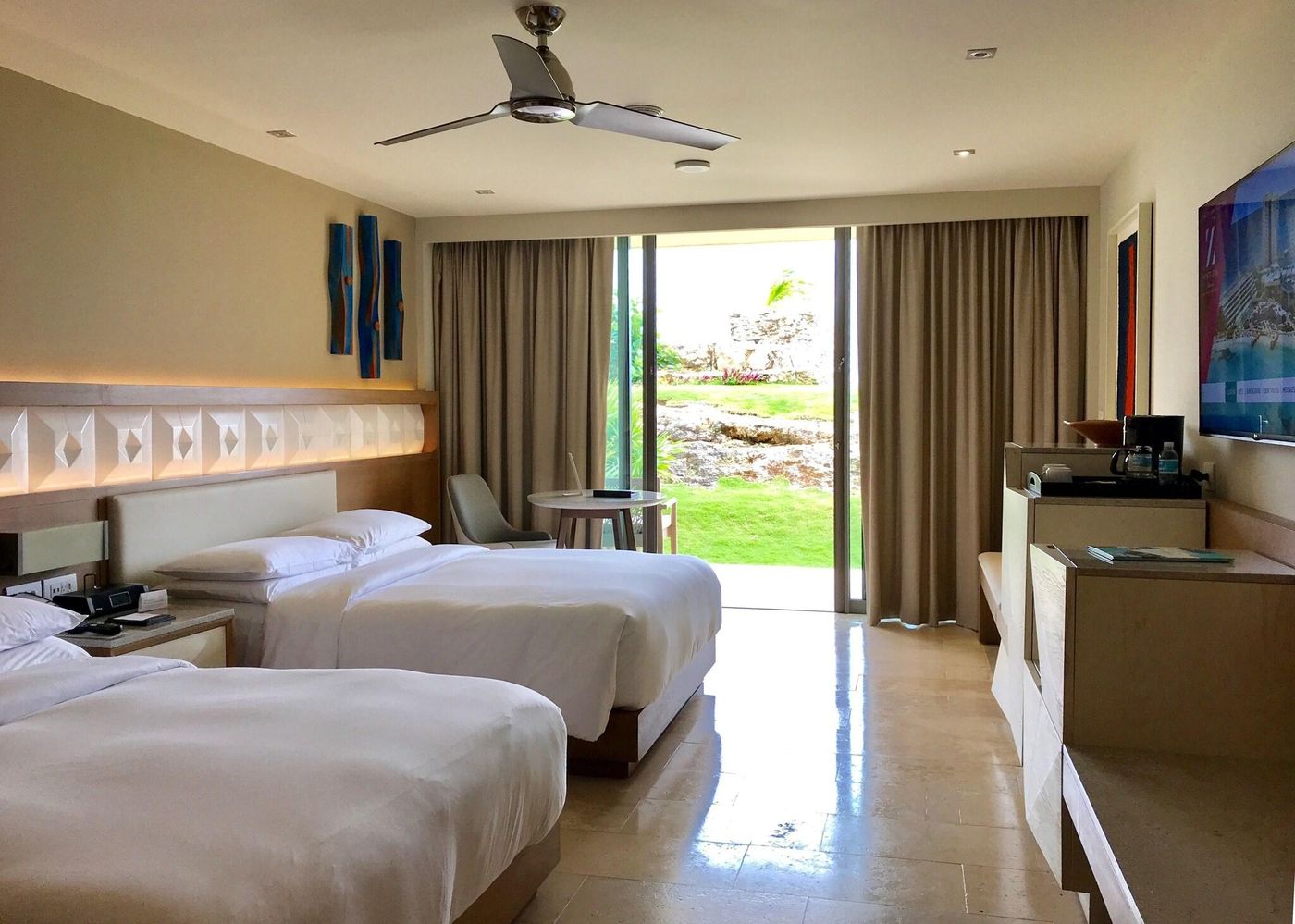 Hyatt-Ziva-Cancun-Room-43