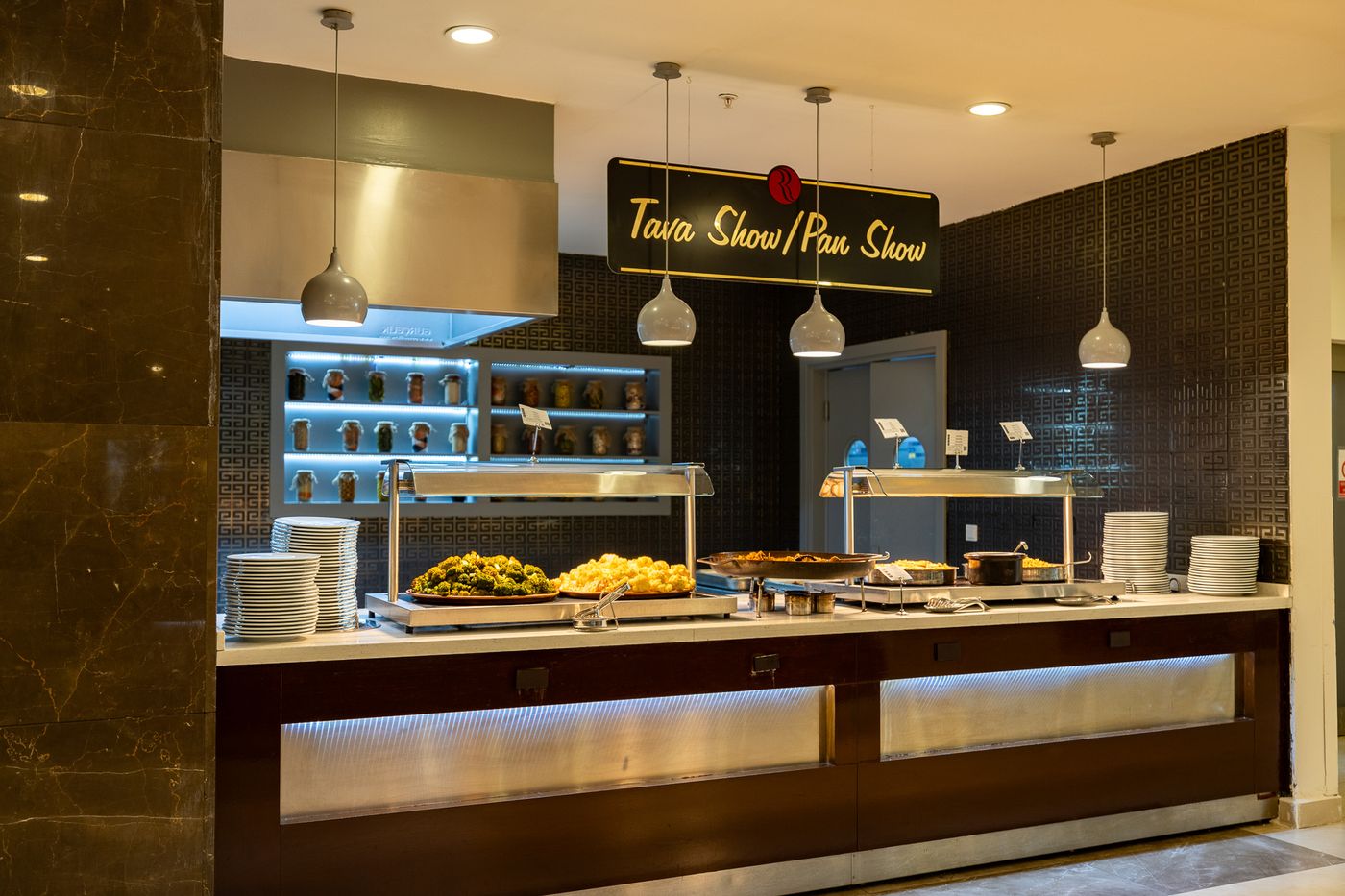 Ramada-Resort-by-Wyndham-Kusadasi---Golf-Restaurant-45