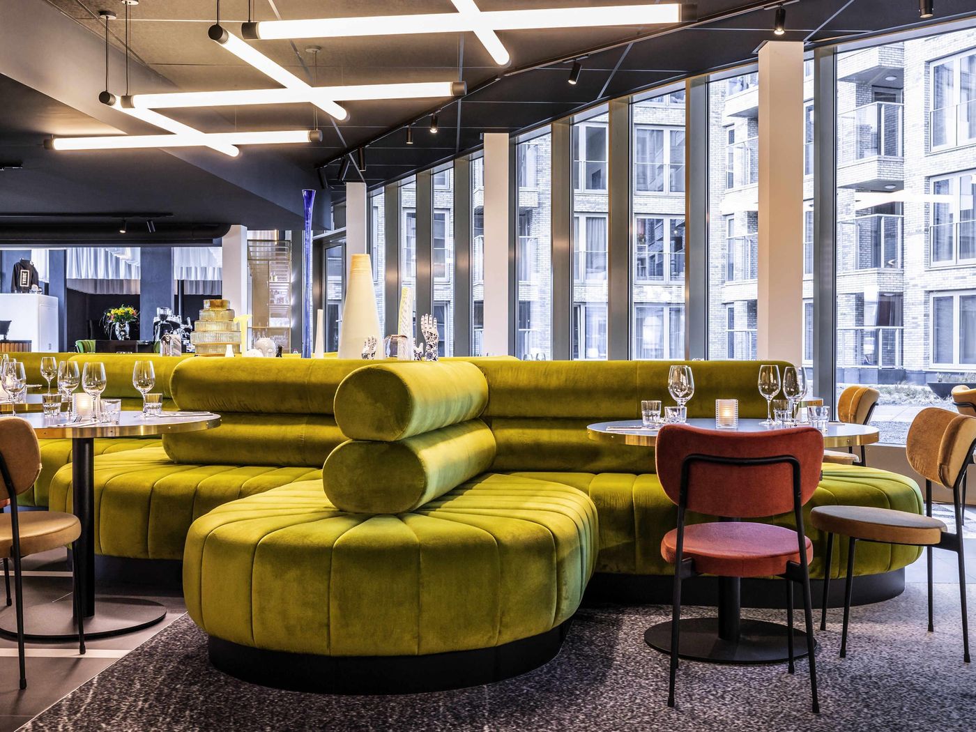 Mercure-Amsterdam-North-Station-Restaurant-5