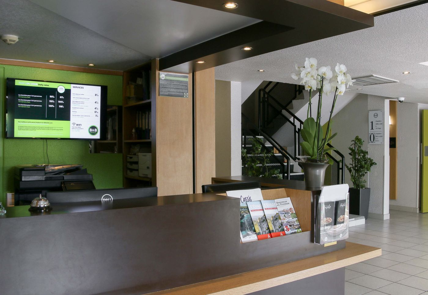 B&B HOTEL Aubagne Gemenos-France-MARSEILLE-Lobby-5