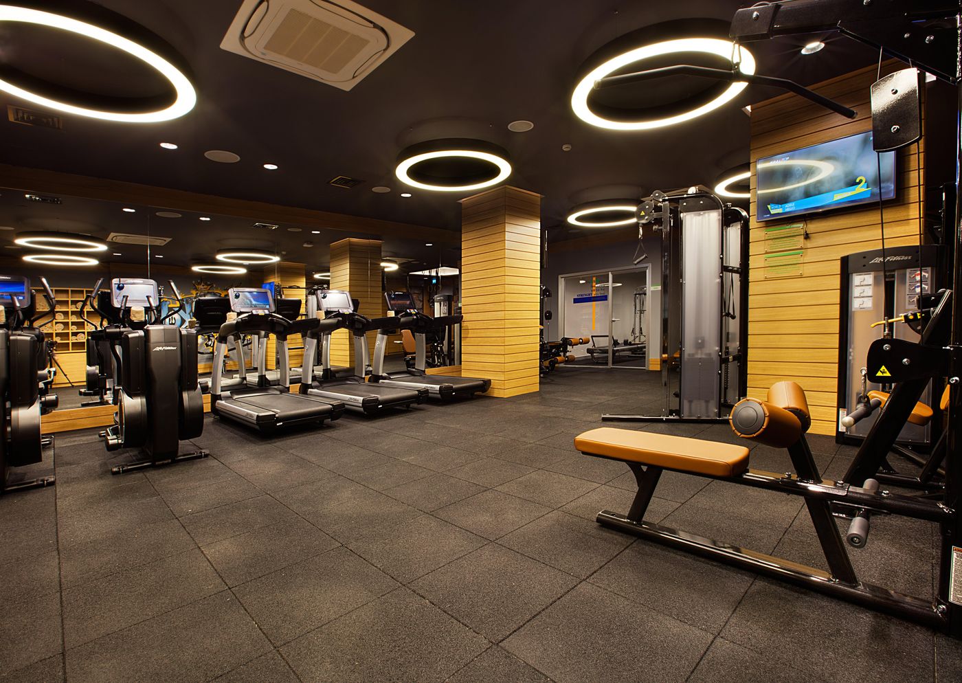 Holiday-Inn-Istanbul-Kadikoy-Sports-and-Entertainment-57