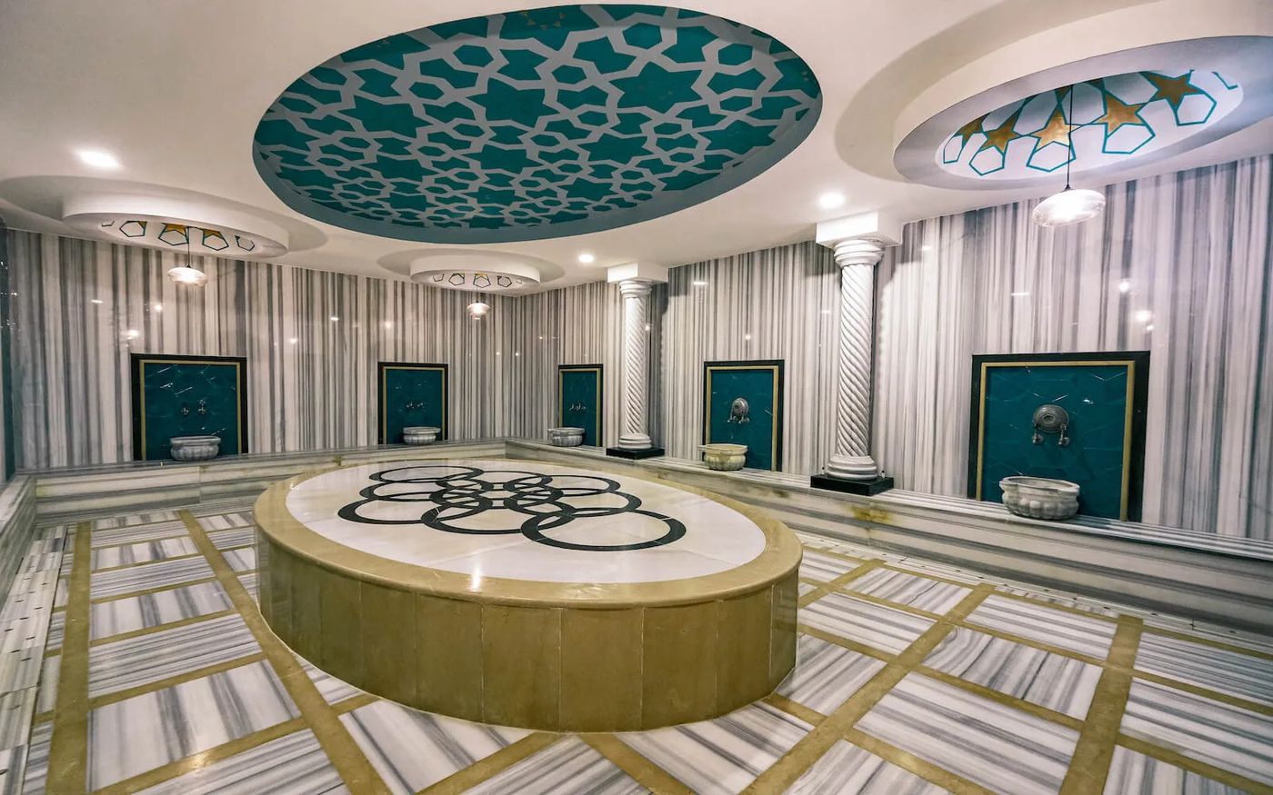 Sunprime C-Lounge - Adults Only (16+)