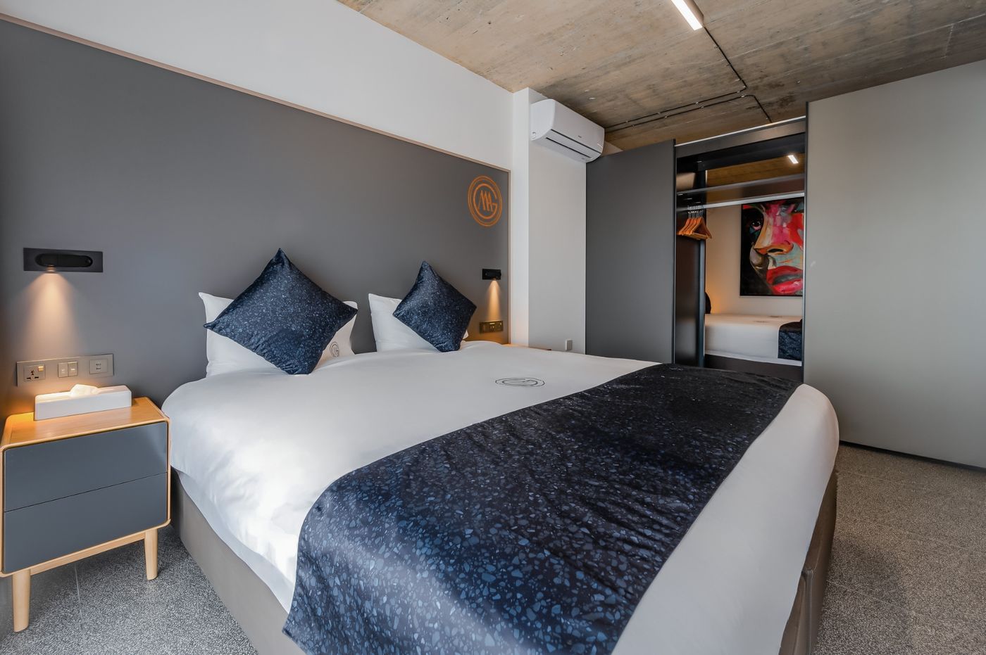 Grands-Suites-Hotel-Residences---Spa-Room-13