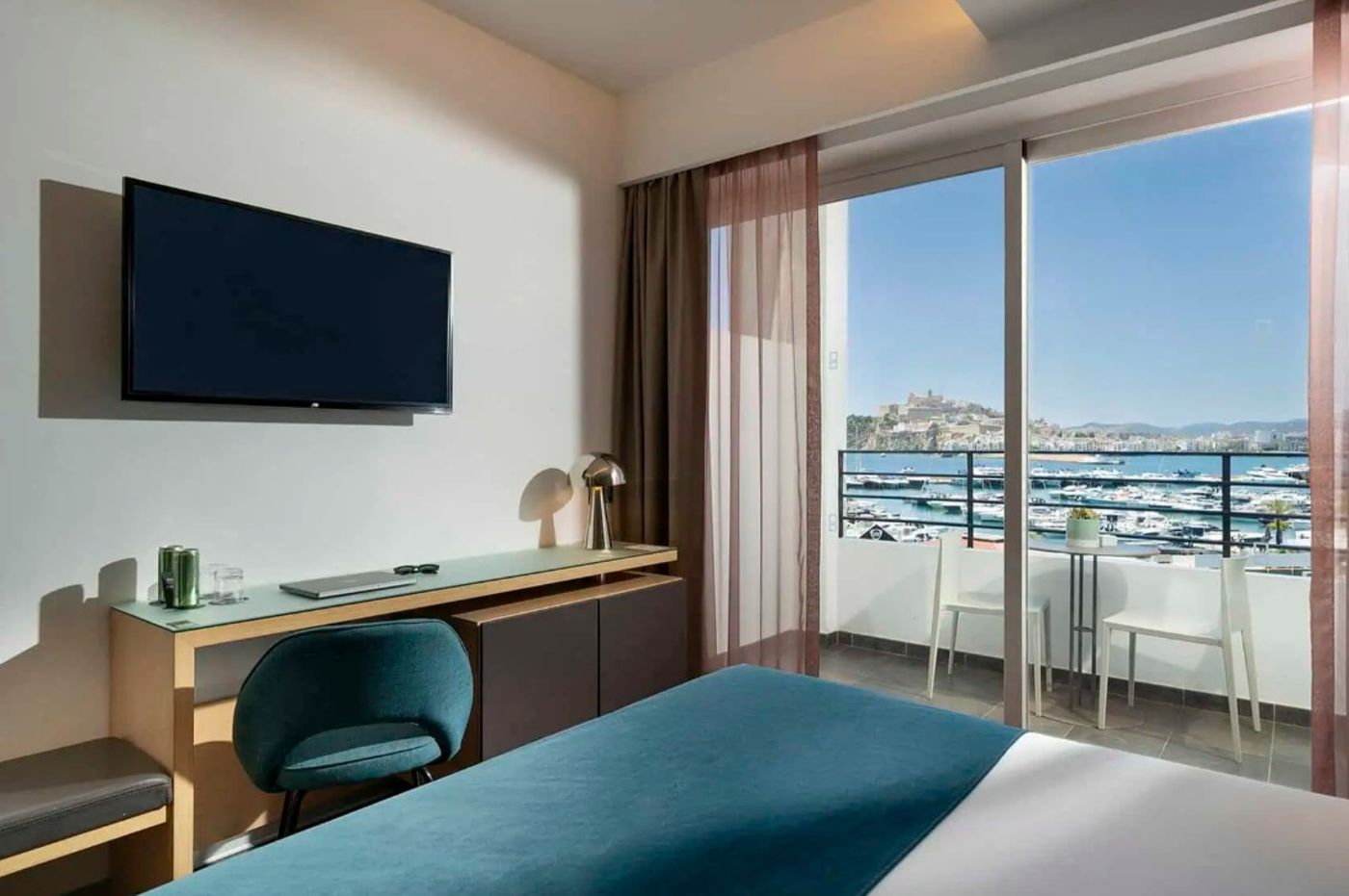 08.12.25 Ocean Drive Ibiza