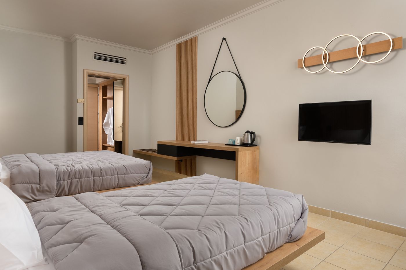 Kresten-Palace-Room-28