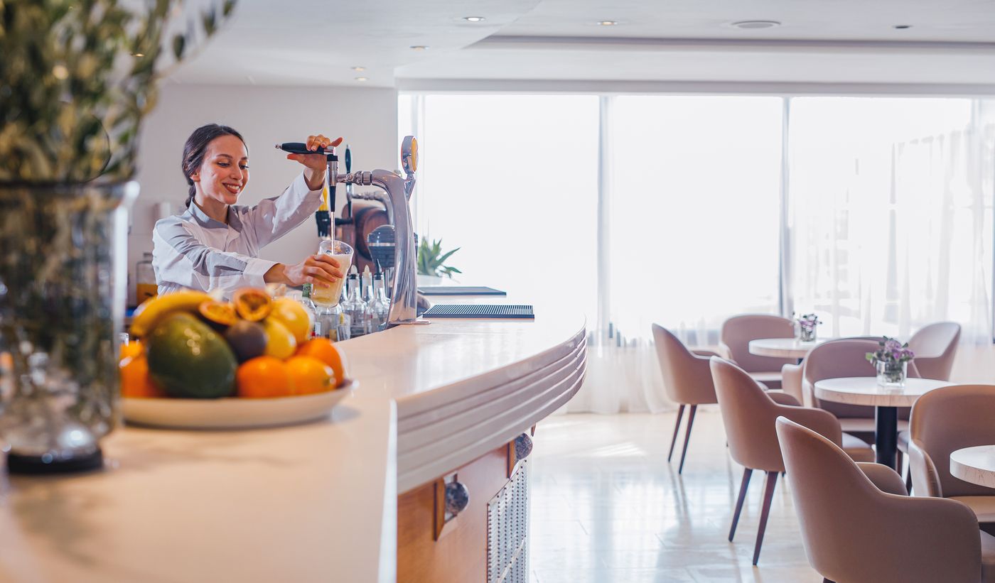 Louis-Ledra-Beach-Bar-43