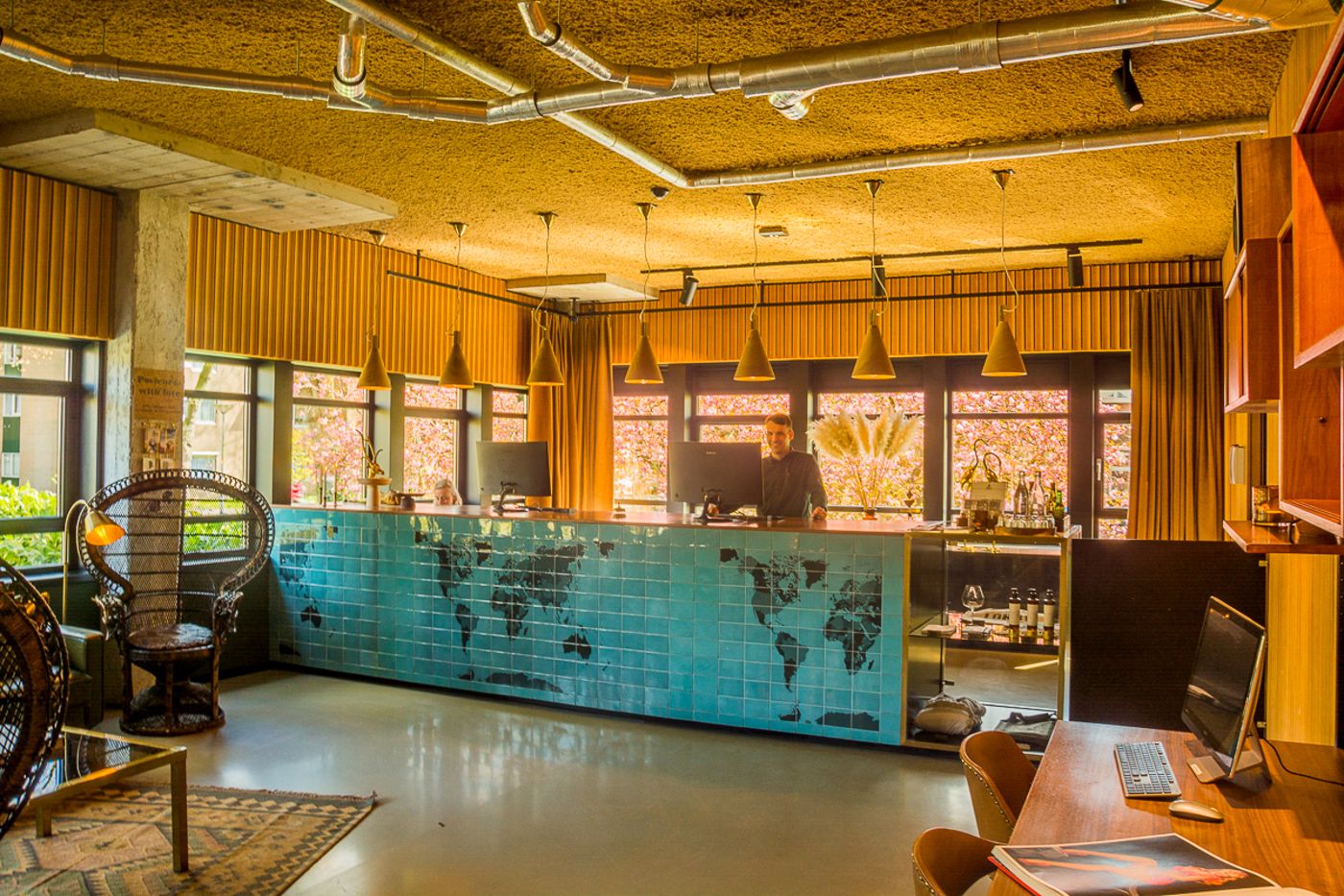 Hotel-V-Fizeaustraat-Lobby-27