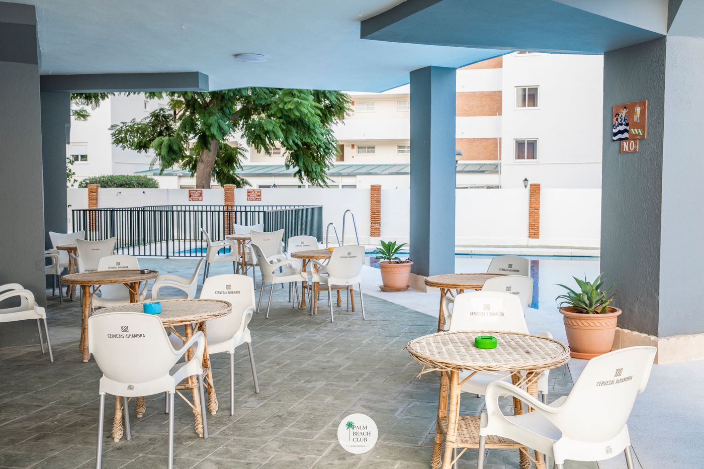 Apartamentos-Palm-Beach-Club-Terrace-19
