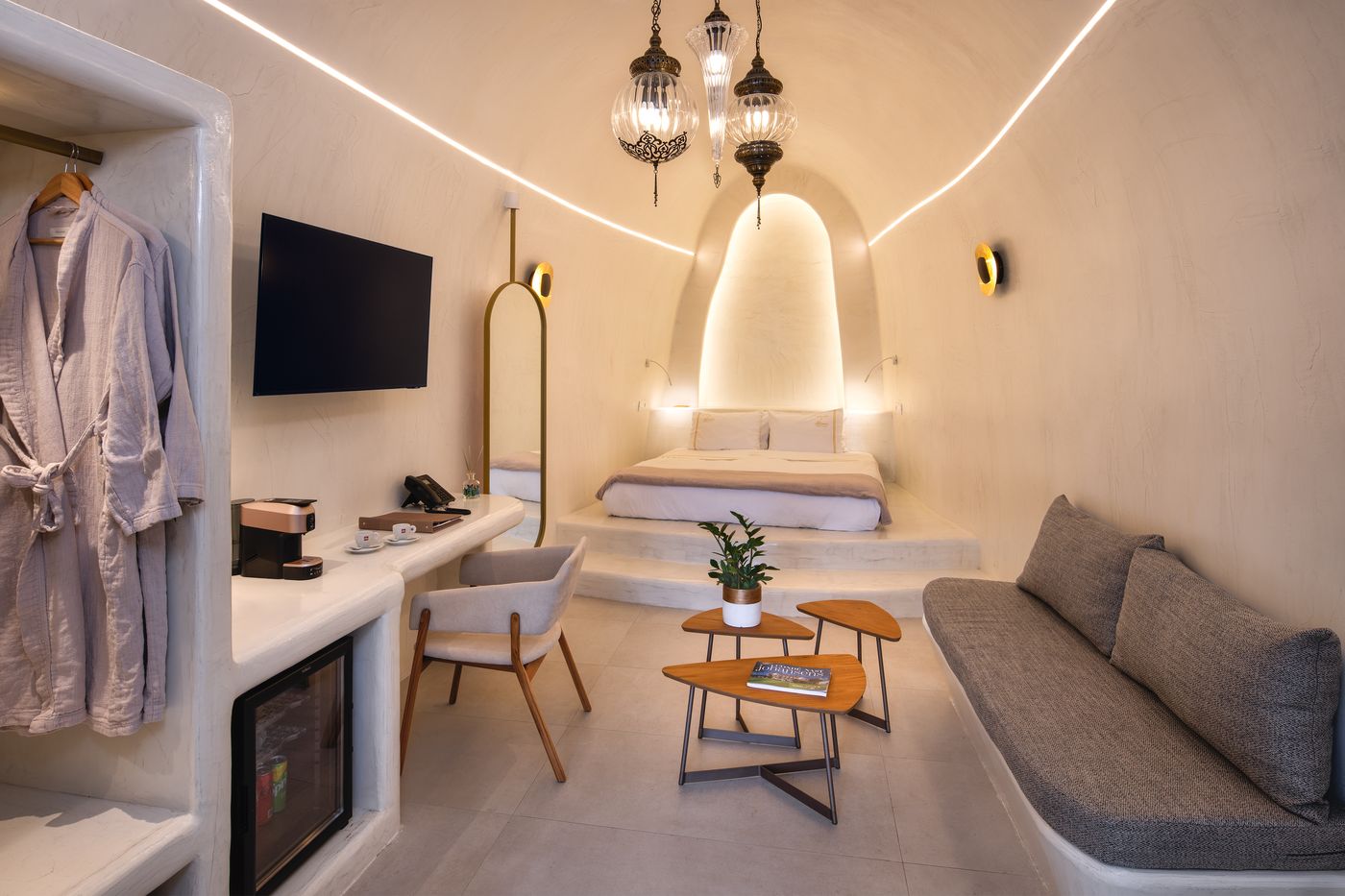 Athina-Repose-Suites-Room-45