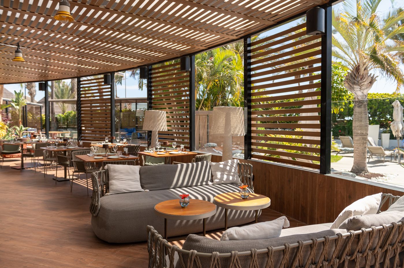 Hotel-Sir-Anthony-Terrace-11