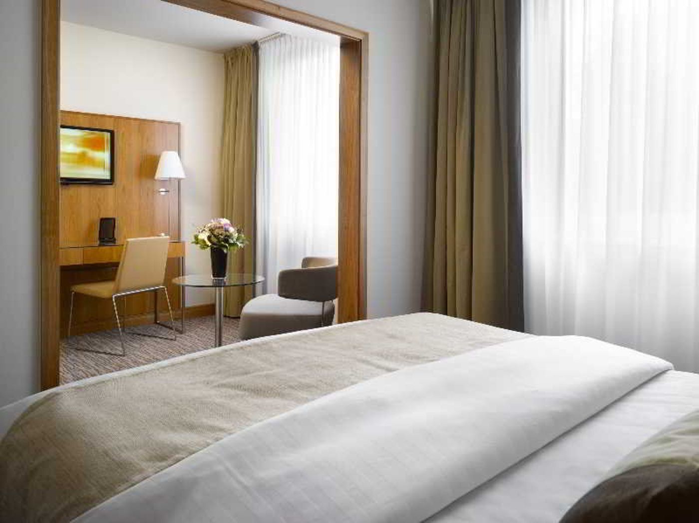 K-K-Hotel-am-Harras-Room-30