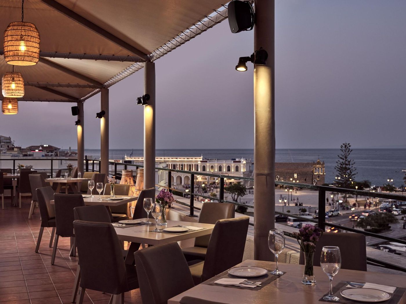 Strada-Marina-Restaurant-10