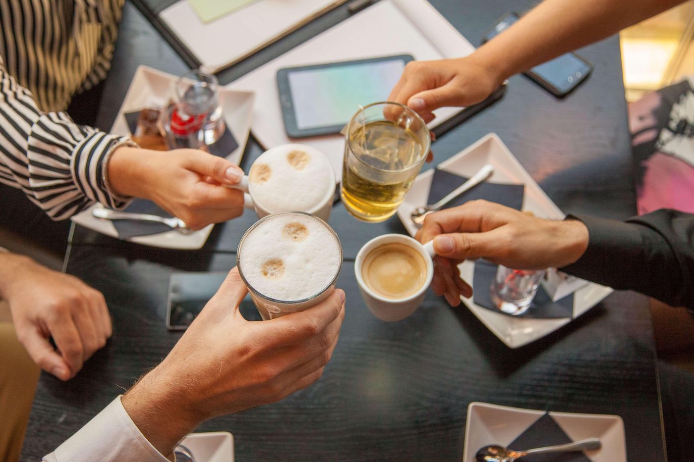 DoubleTree-by-Hilton-NDSM-Wharf-Restaurant-75