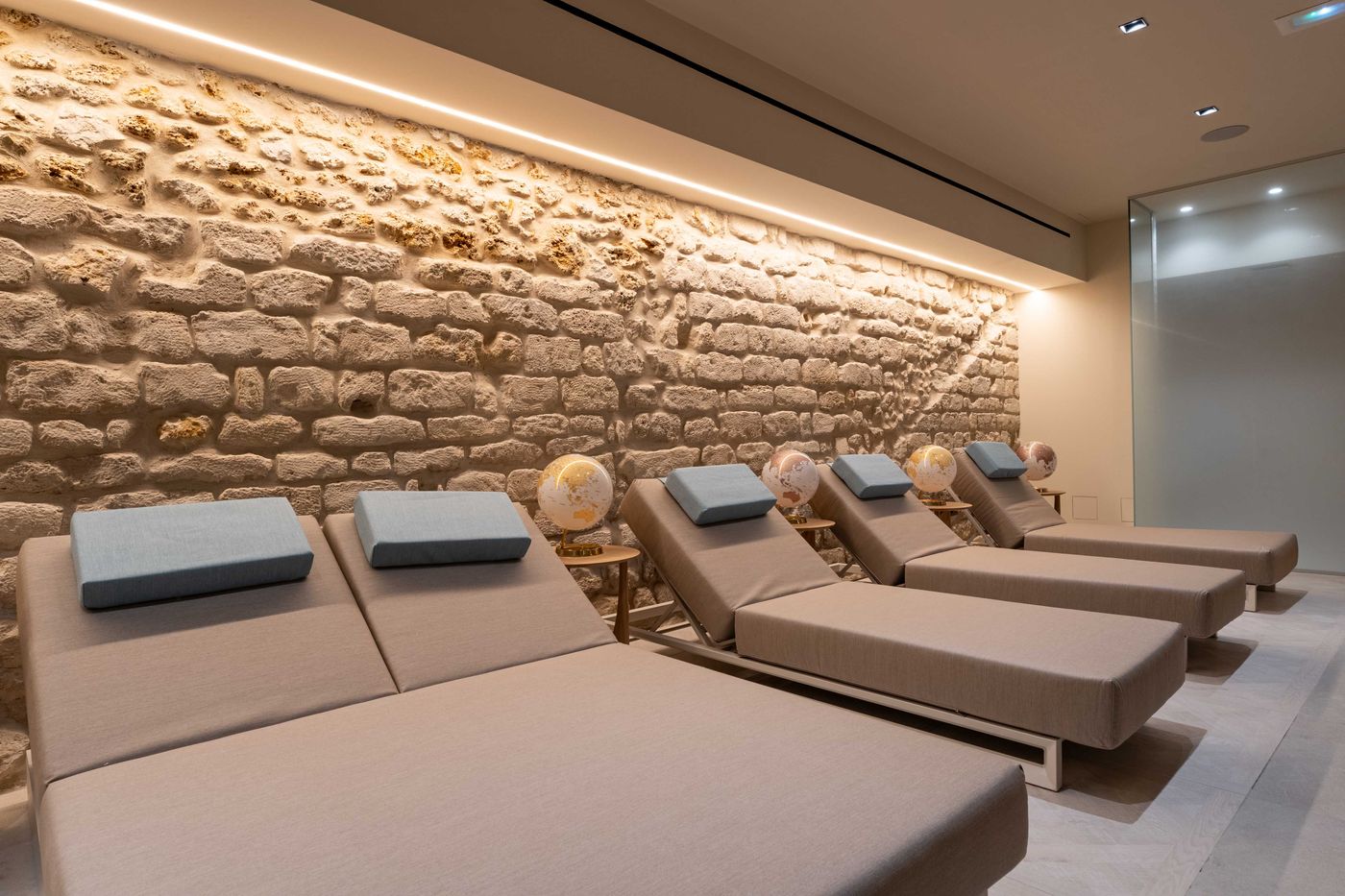 Astra-Opera-Astotel-Pool-58