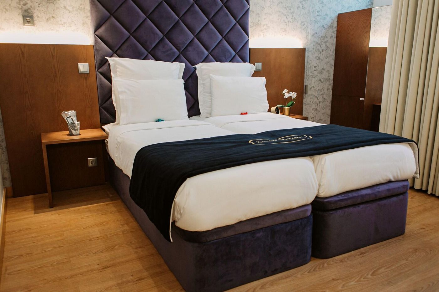 Seven-Dreams-Suites-Room-15