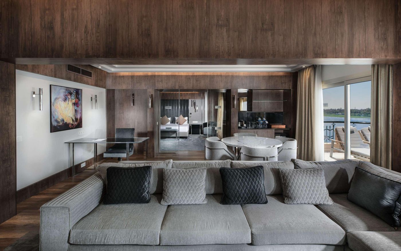 Steigenberger-Nile-Palace-Luxor-Room-18