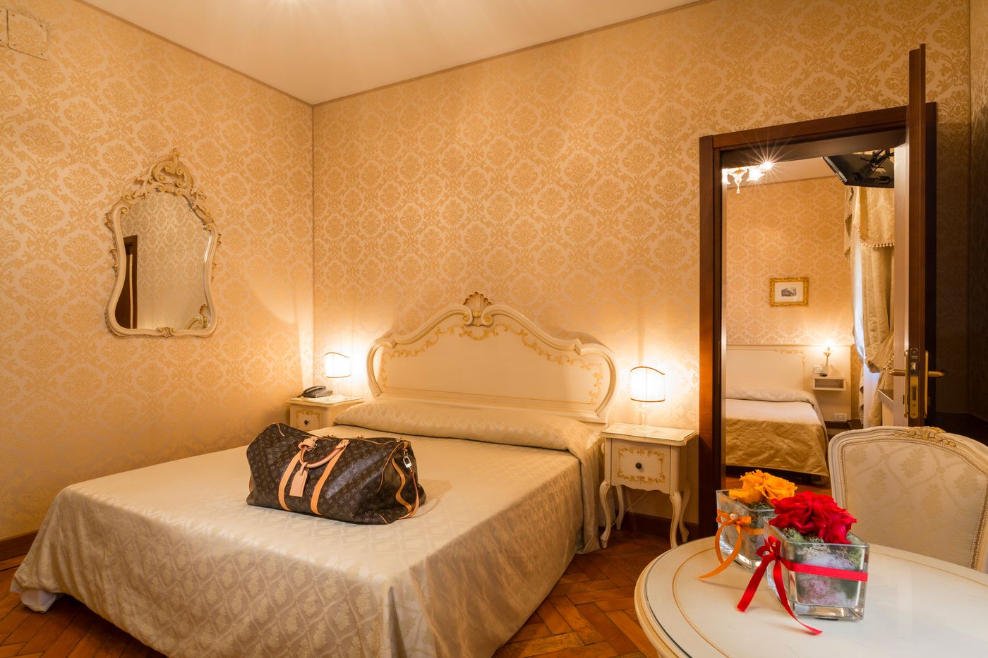 Palazzo-Guardi-Room-25