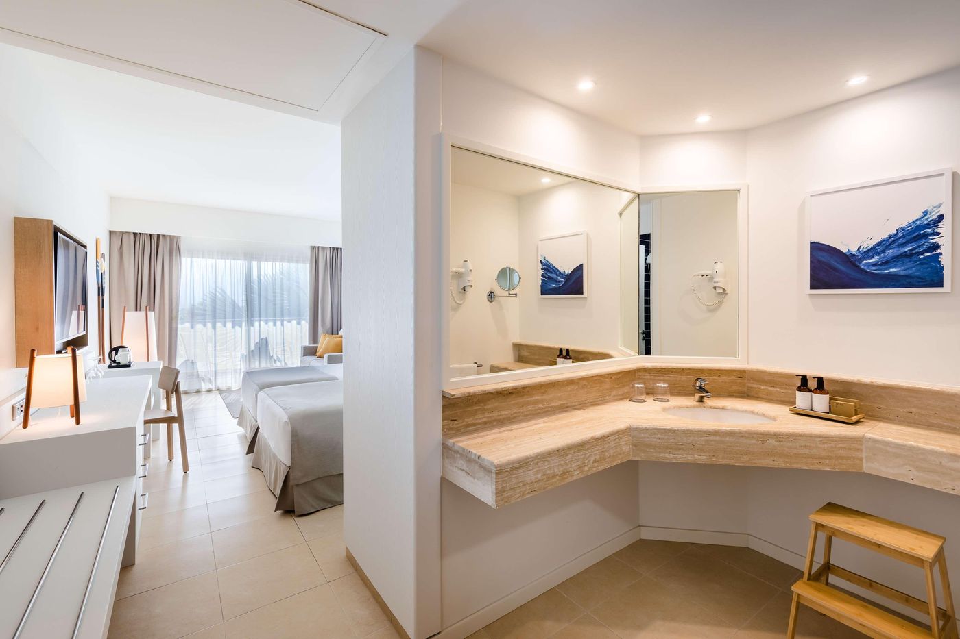 Barcelo-Fuerteventura-Mar-Room-35