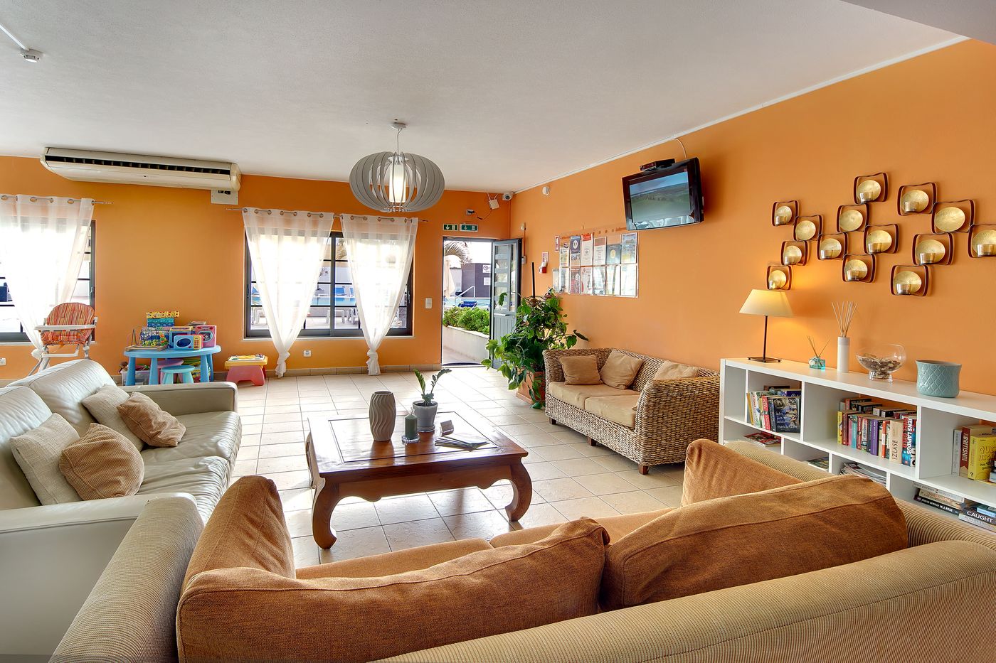 Novochoro-Apartments-Lobby-32