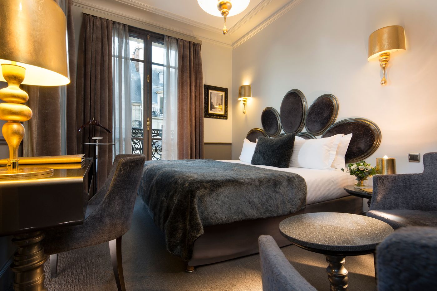 Hotel-Lumen-Paris-Louvre-Room-11