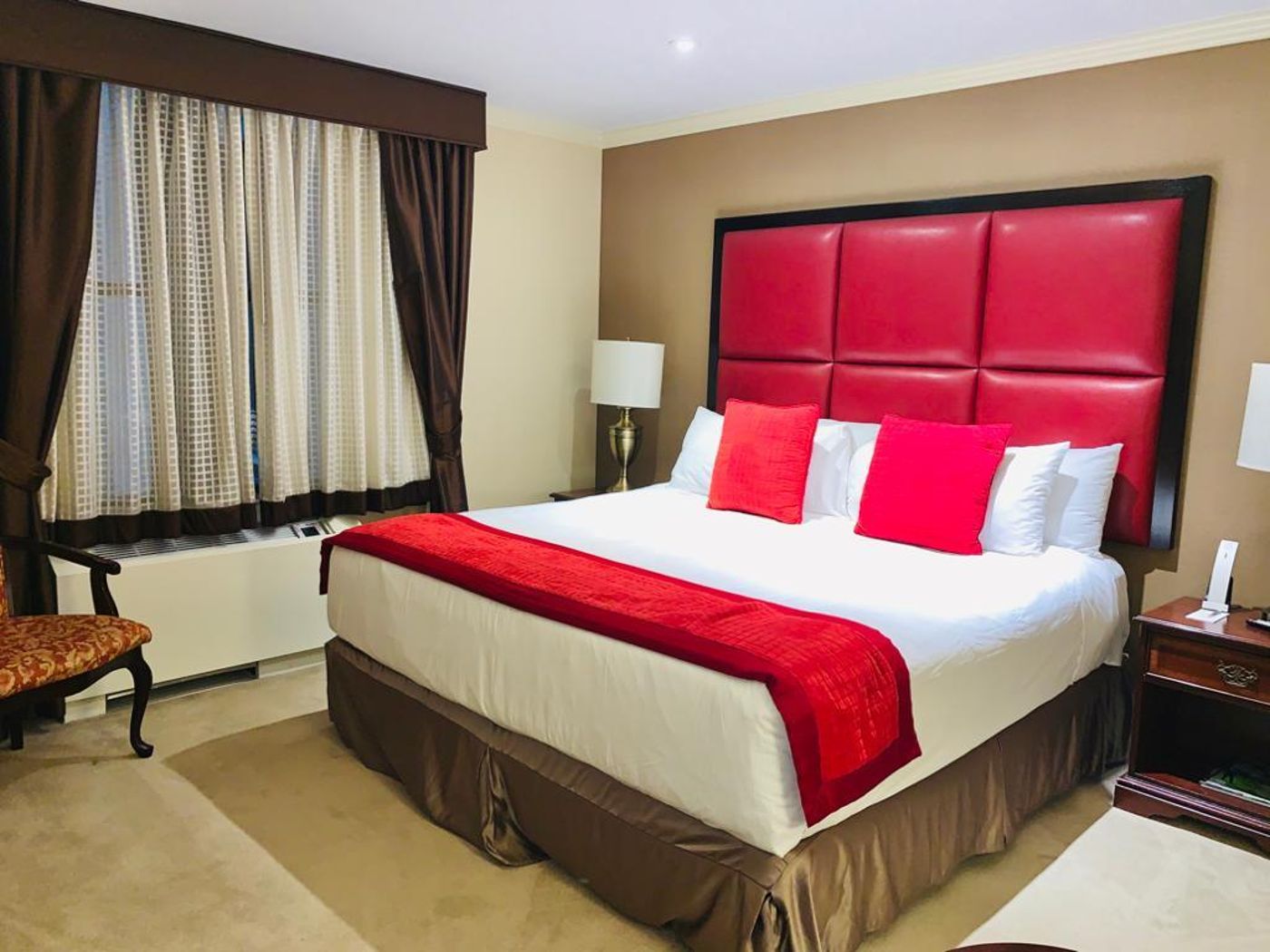 Fitzpatrick-Grand-Central-Room-14