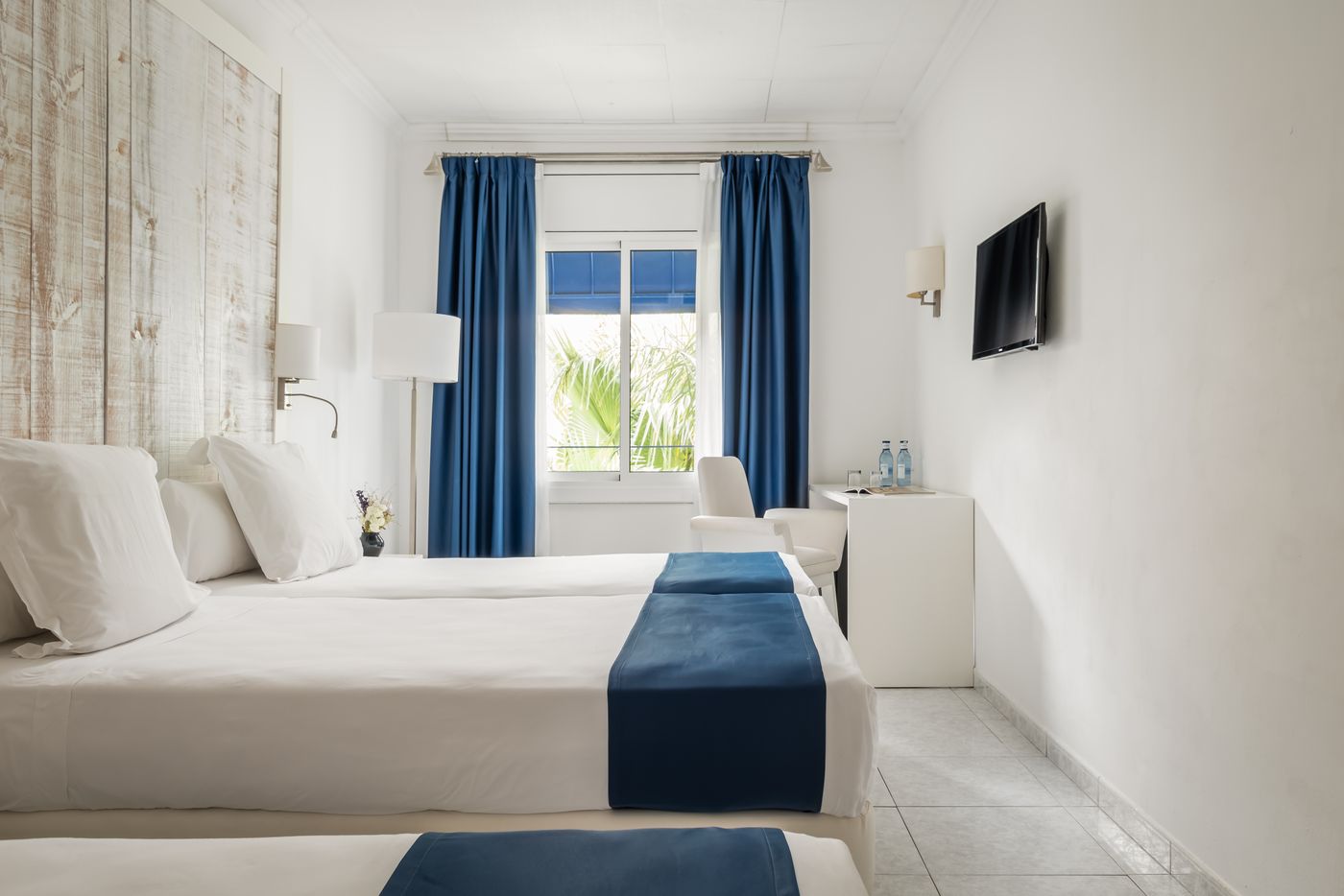 Medium Sitges Park-Spain-SITGES-Room-3