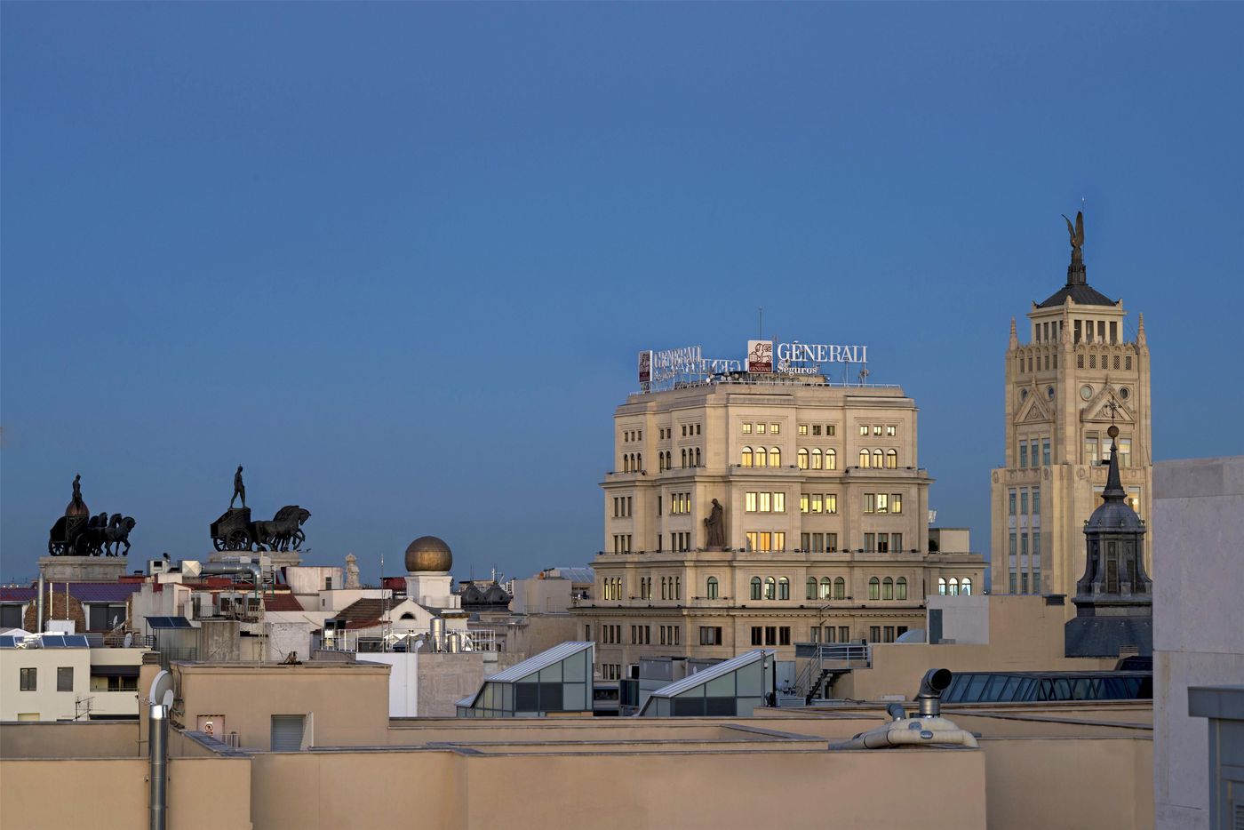 NH-Collection-Madrid-Suecia-General-view-58