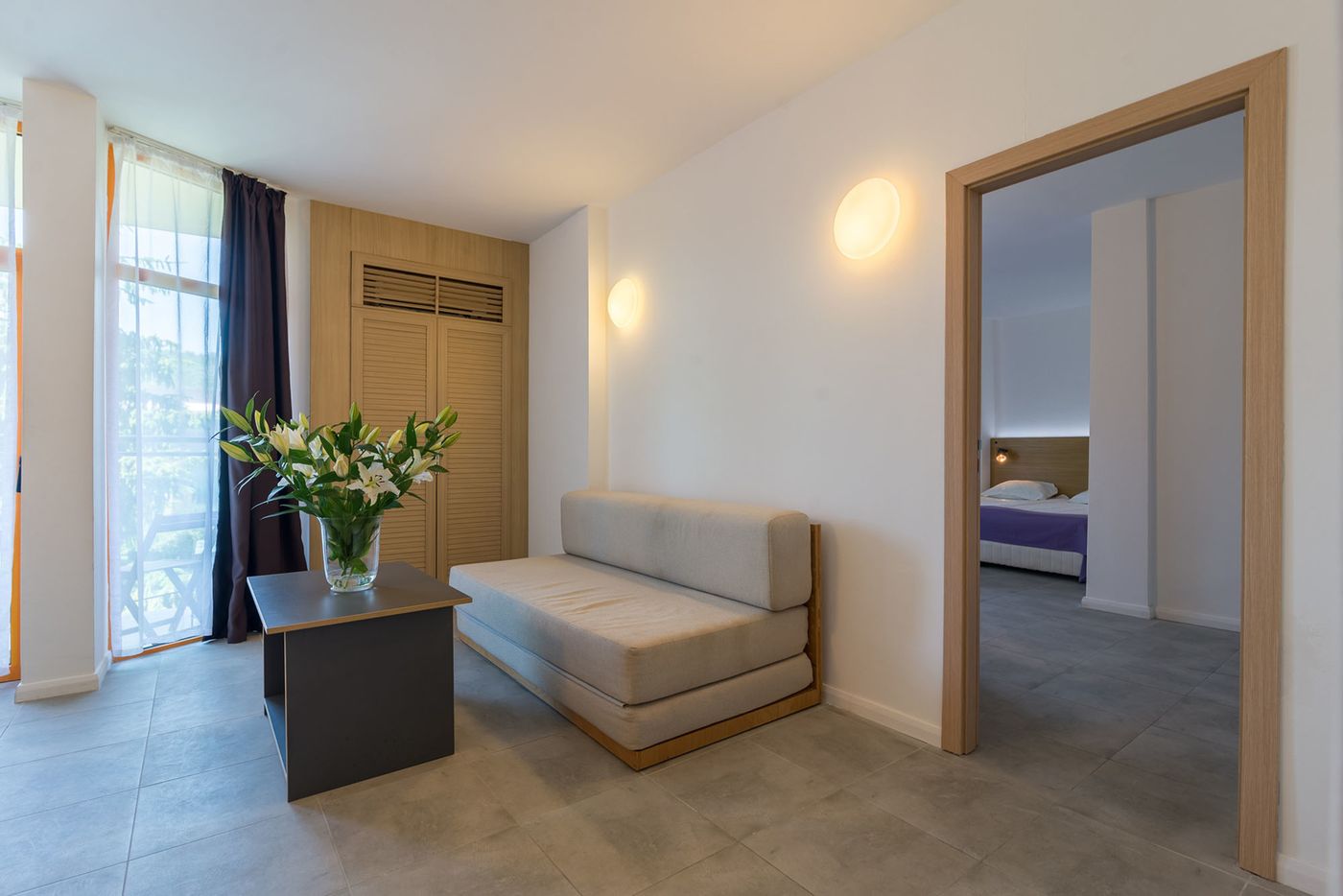 Primasol-Sunlight-Sunrise-Room-23