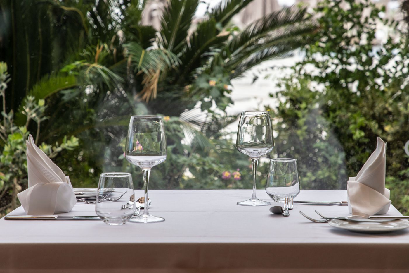 Eden-Roc-Resort-Hotel-Restaurant-17