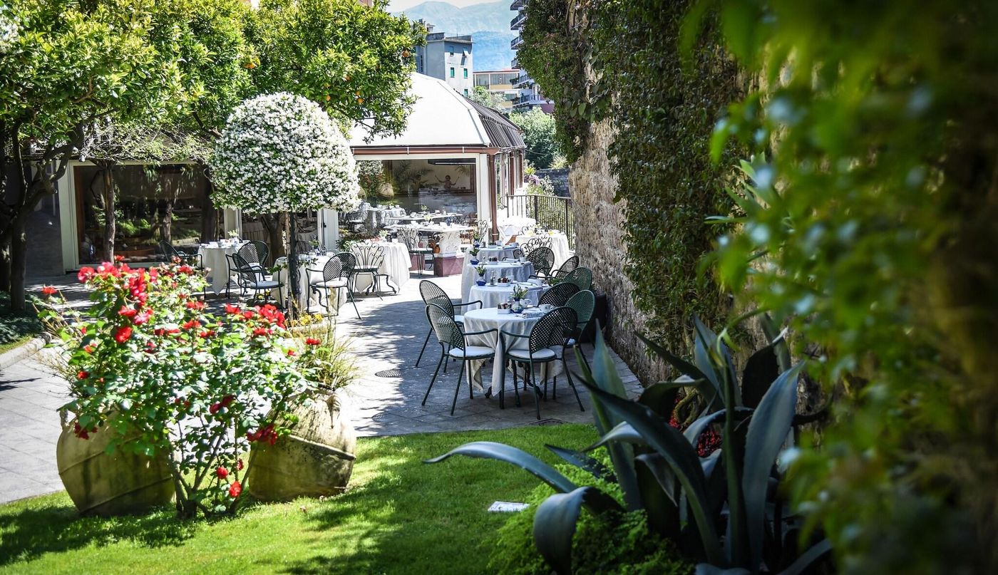 Antiche-Mura-Terrace-10