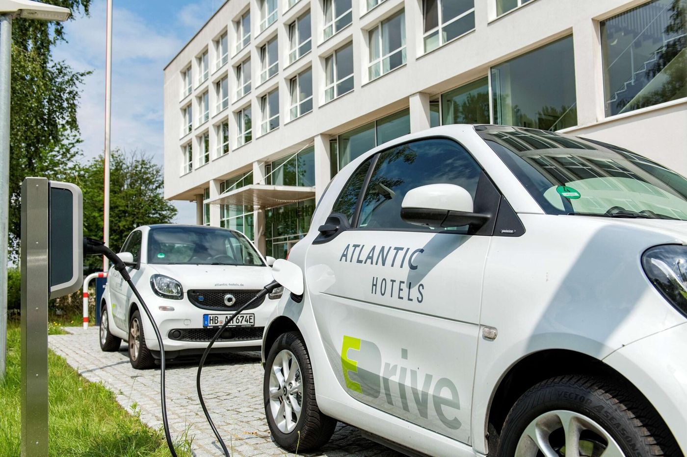 Atlantic Hotel an der Galopprennbahn-Germany-BREMEN-General view-6