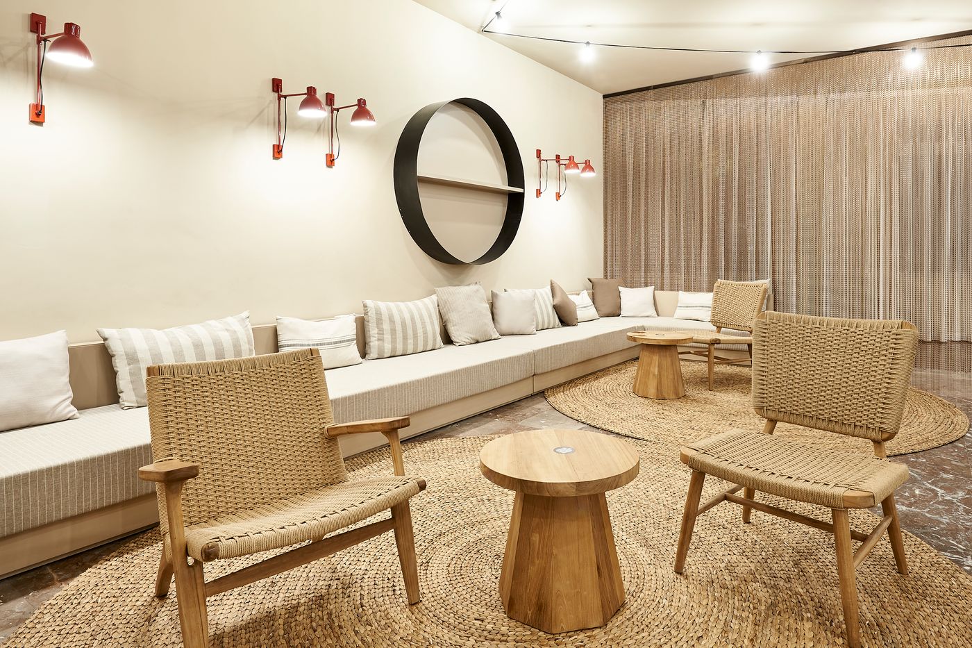 tent-Torremolinos-Lobby-44