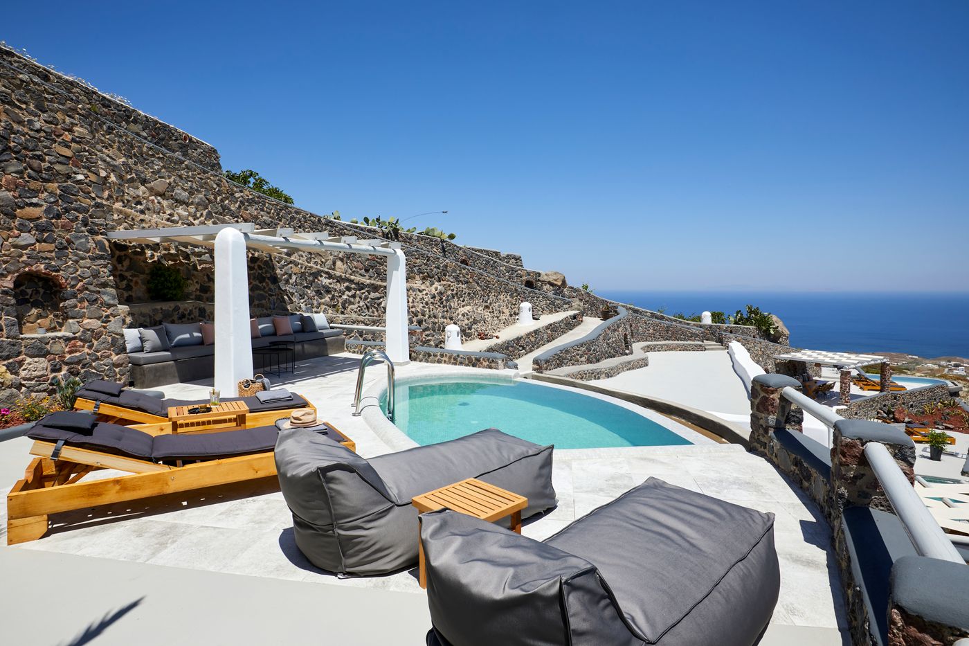 El-Verano-Collection-Santorini-Room-8
