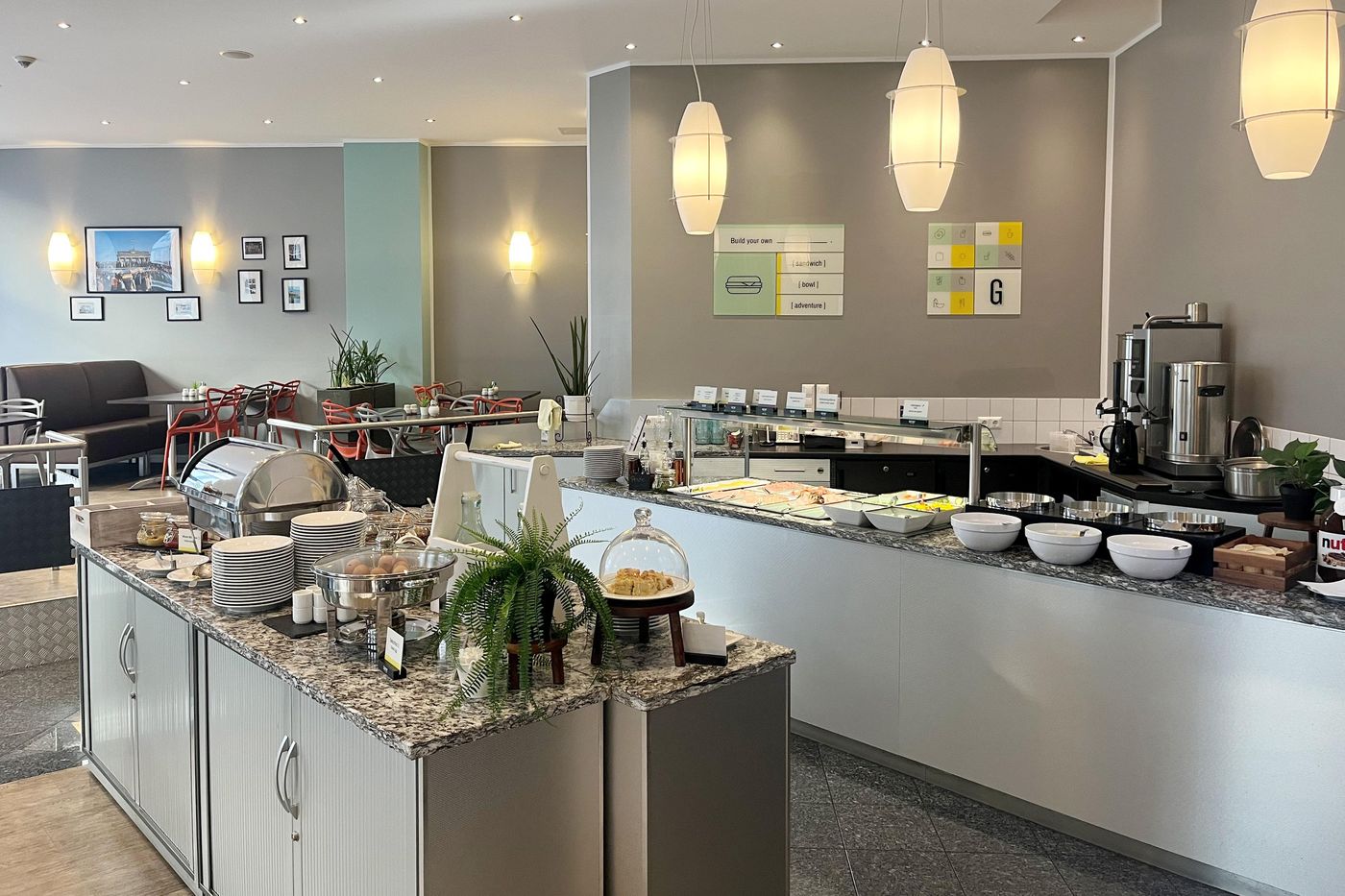 Select-Hotel-Berlin-Checkpoint-Charlie-Restaurant-6