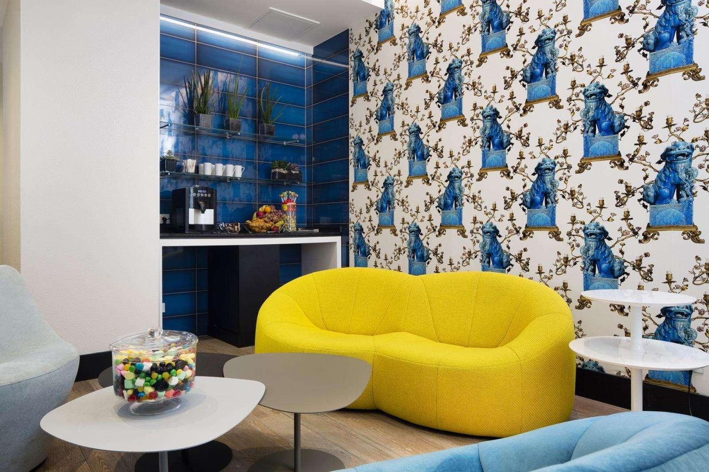 Hotel-Haussmann-Saint-Augustin-Lobby-1