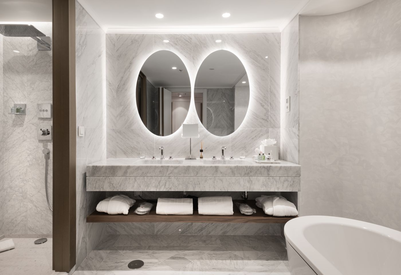 NH-Collection-Madrid-Eurobuilding-Room-67