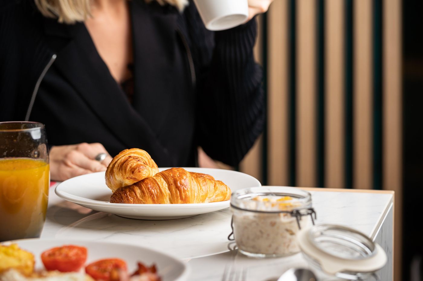 Crowne-Plaza-Geneva-Restaurant-66